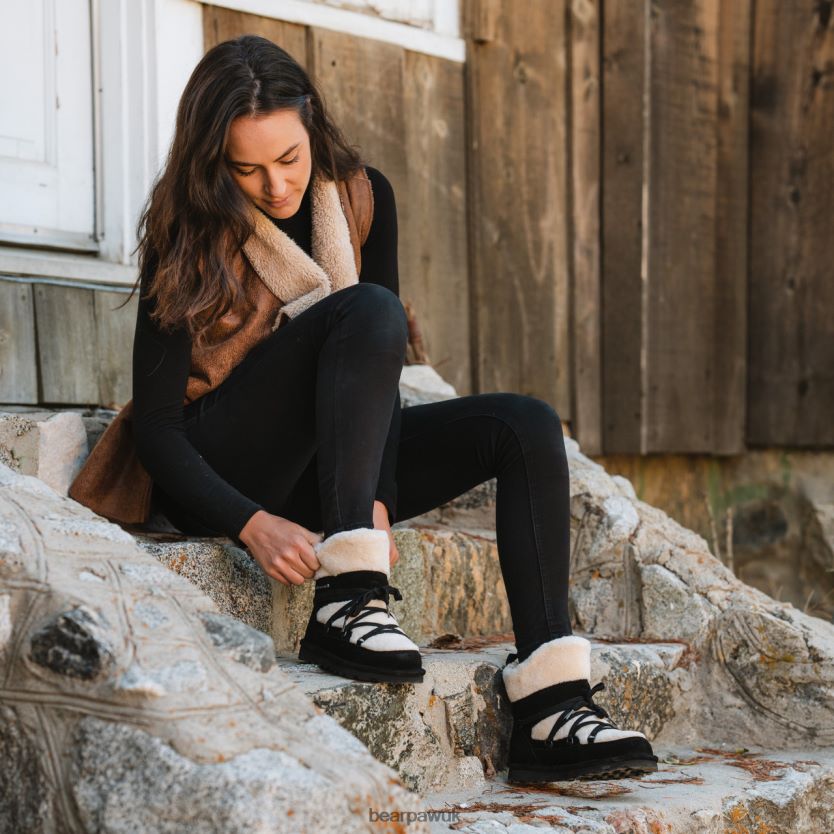 Boots UK BEARPAW Women Anastacia Black 44J616
