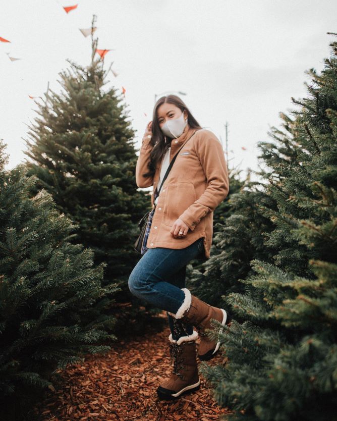 Boots UK BEARPAW Women Desdemona Hickory 44J6107