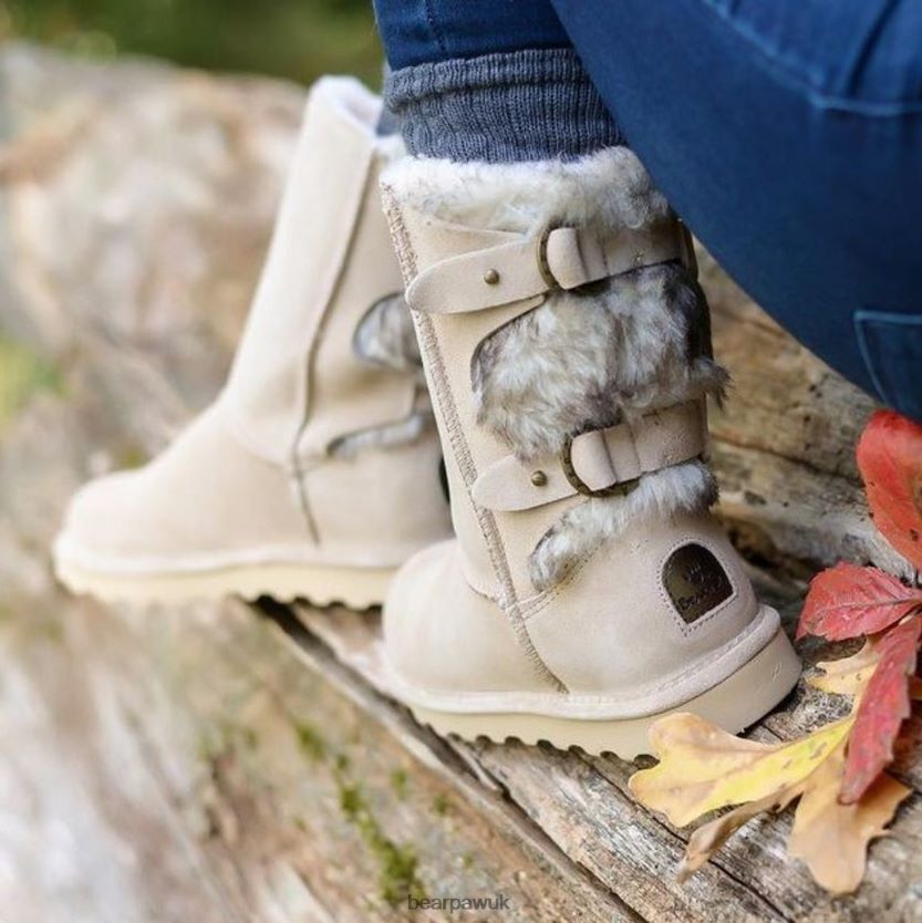 Boots UK BEARPAW Women Eloise Oat 44J6231