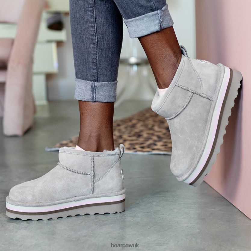 Boots UK BEARPAW Women Retro Shorty Stone 44J628