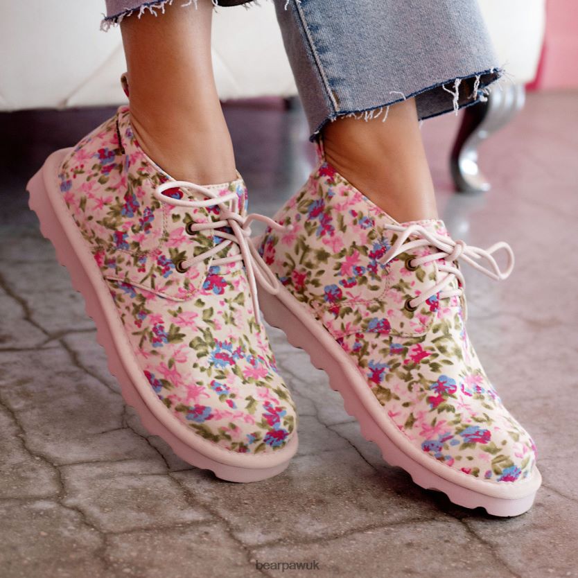 Boots UK BEARPAW Women Skye Ivory 44J6129