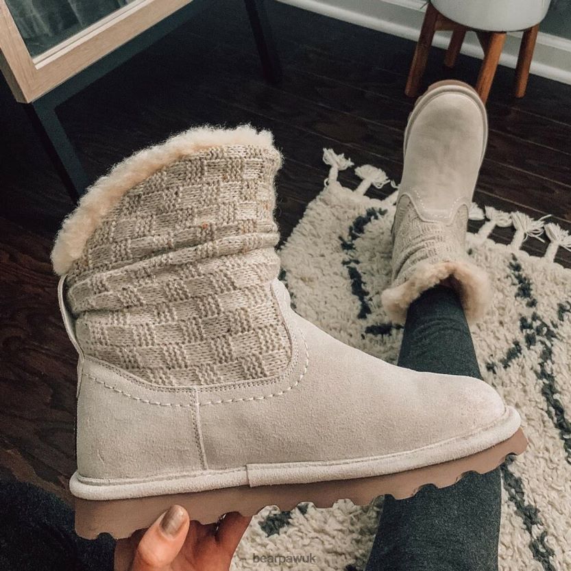 Boots UK BEARPAW Women Virginia Winter White 44J6235