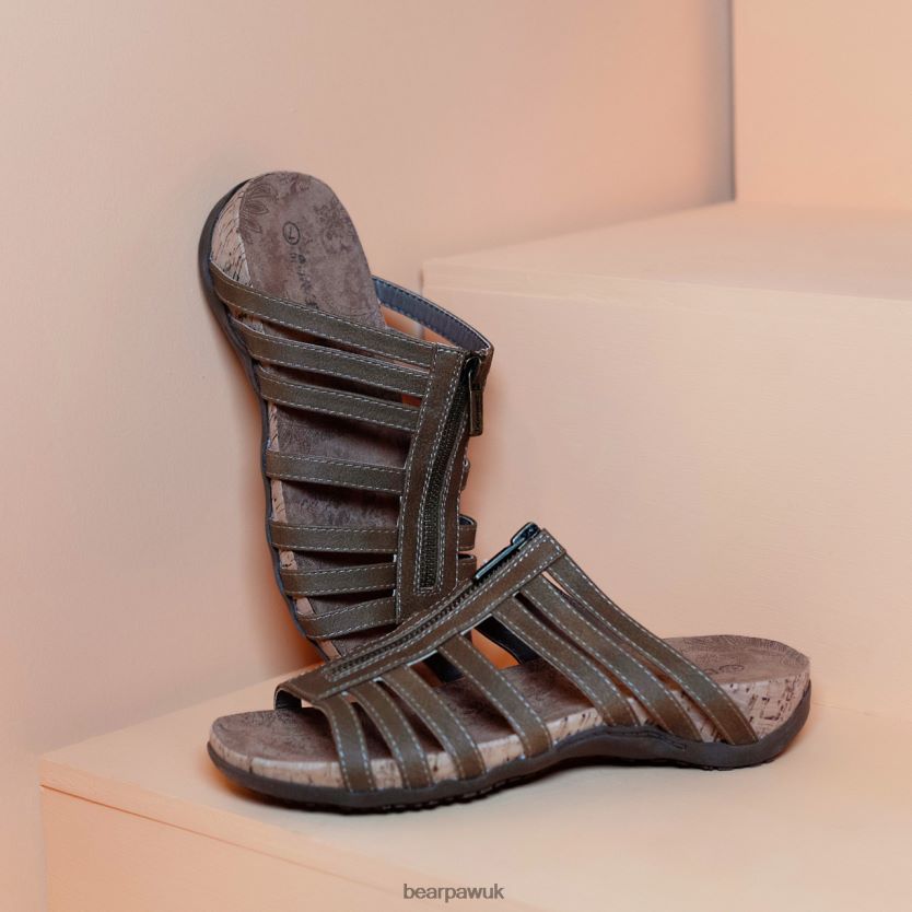 Sandals UK BEARPAW Women Sabrina Brown 44J6361